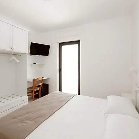 Castello Bed and breakfast 4*
