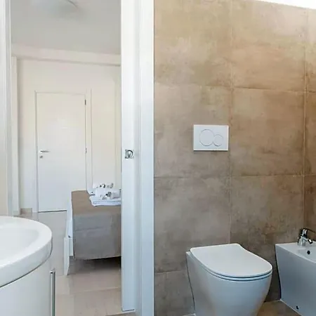 Castello Bed and breakfast 4*